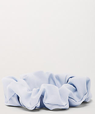 lululemon配饰Uplifting Scrunchie