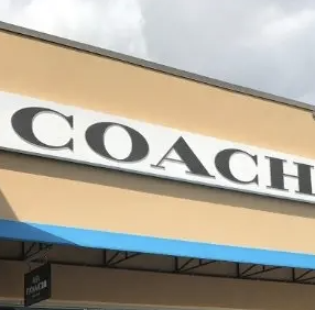 Coach Outlet 私卖会 卡地亚平替$28 抢小恐龙圆饼包