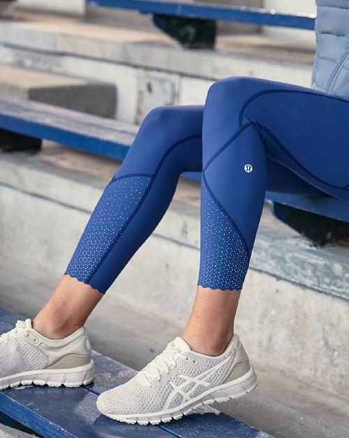 Lululemon 露露柠檬 5折起+包邮！