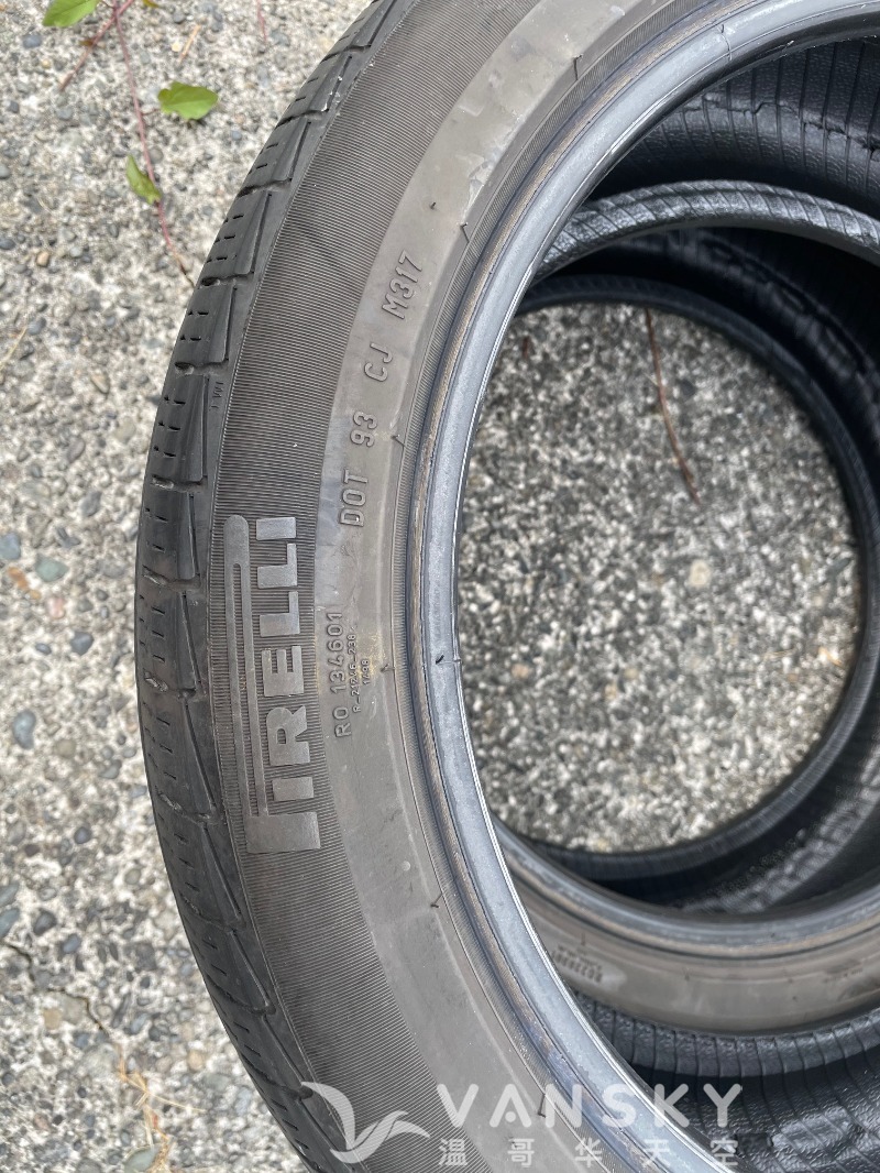 250104103323_tire3.jpeg