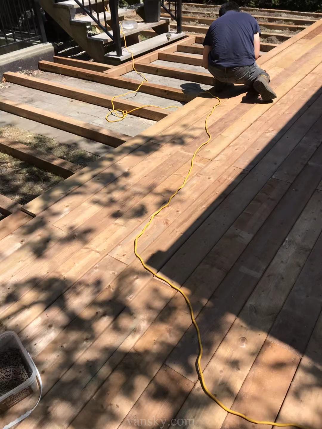 210907163335_Decking01.jpg