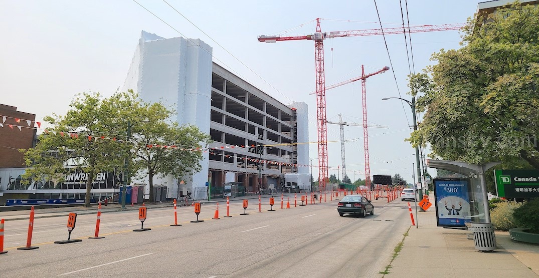 210807192140_oakridge-centre-construction-august-1-2021-f.jpeg