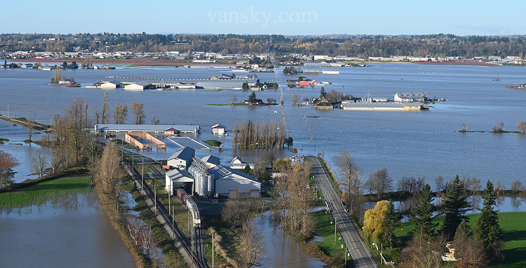 211117235606_sumas-prairie-flooded.jpeg