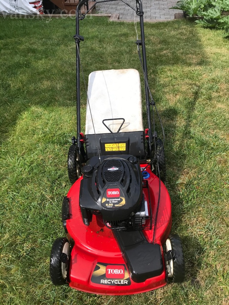 200819152936_mower.jpg